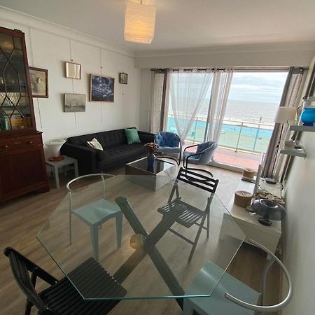 Spacious Bright Nest With Balcony Facing The Sea ปอร์นิเชต์ ภายนอก รูปภาพ